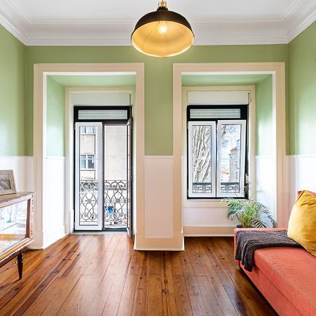 Spacious Apartment With Terrace At Graca Lisboa Kültér fotó