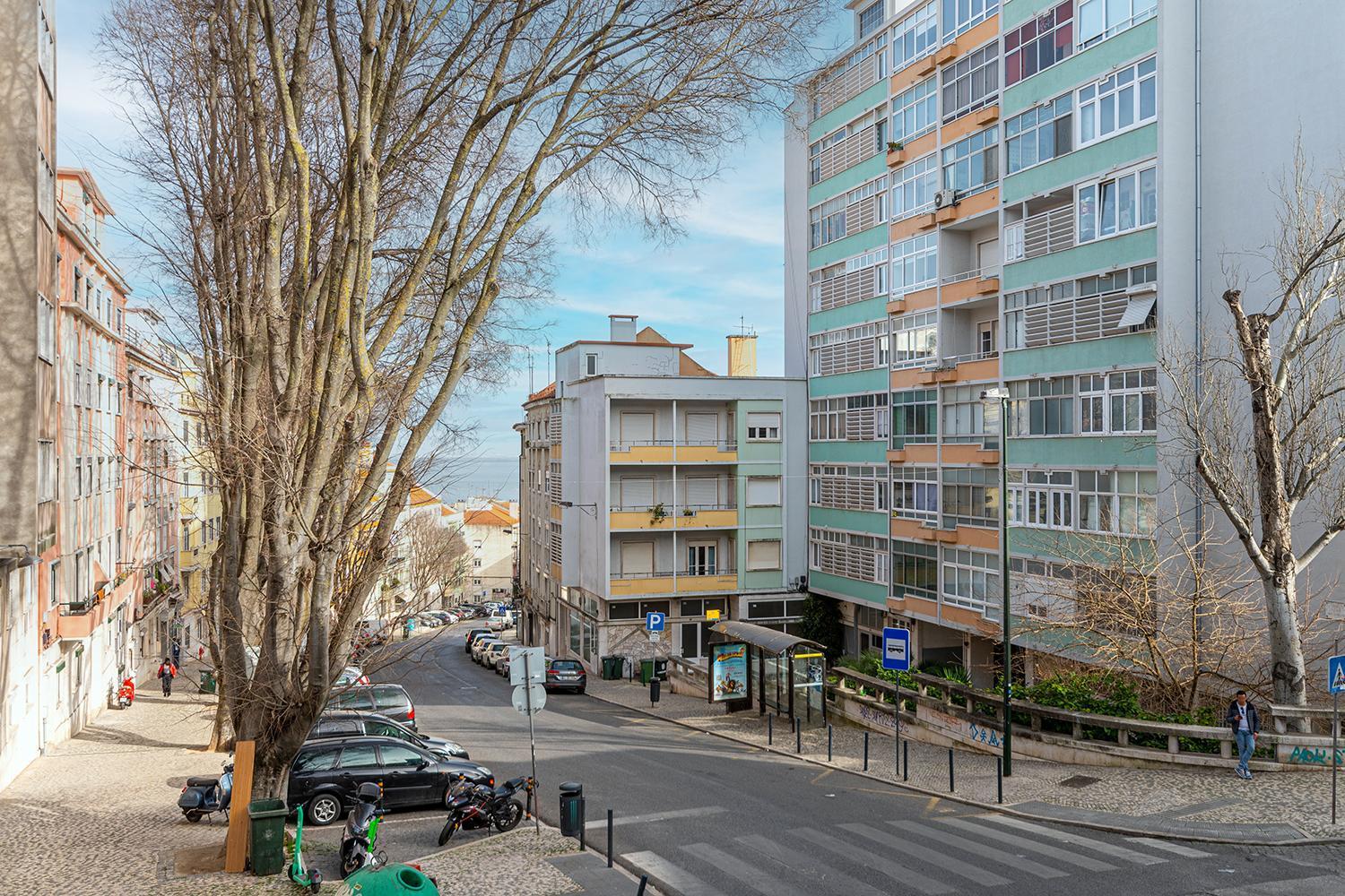 Spacious Apartment With Terrace At Graca Lisboa Kültér fotó