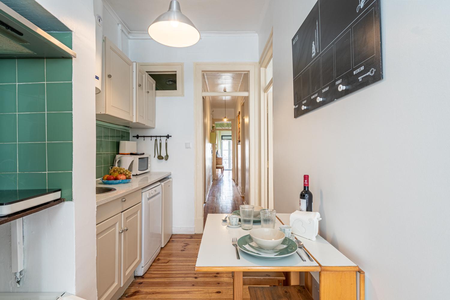 Spacious Apartment With Terrace At Graca Lisboa Kültér fotó